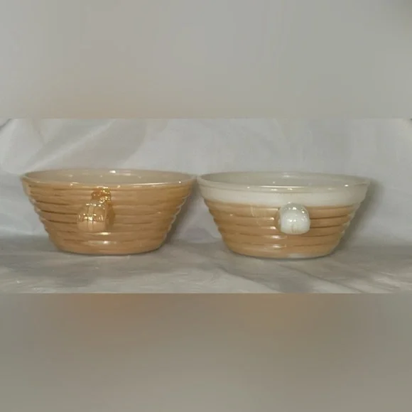 Vintage Lot Of 4 Fire King Lusterware Beehive Handled Bowls Anchor Hocking - Picture 9 of 9